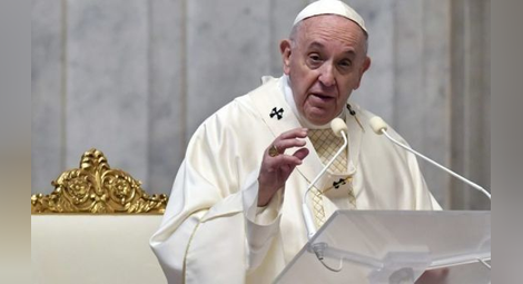 Папата призова за спокойствие в Близкия Изток