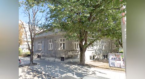 Спор за наемането на къщата на Панайот Хитов доведе до първото бламиране на Пенчо Милков