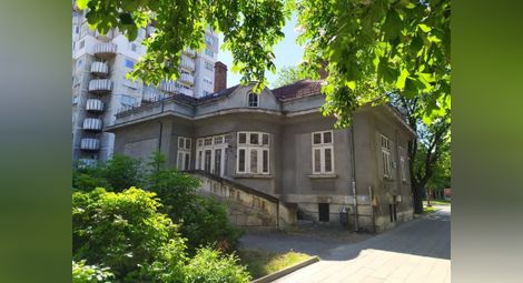 Къщата на Панайот Хитов пак стана пресечна точка на остра дискусия