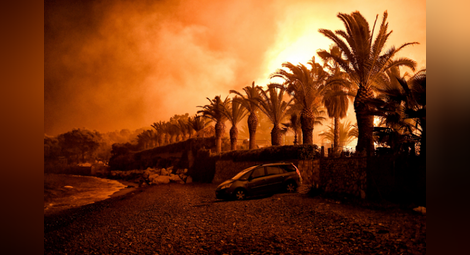 Нови пожари избухнаха в Гърция