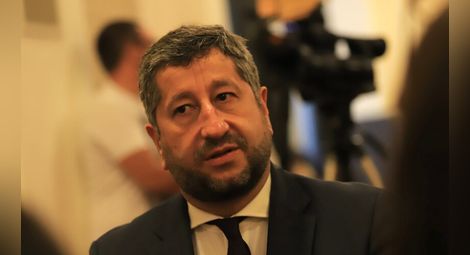 Иванов за Трифонов: Жалко е да вадиш интриги като се издъниш