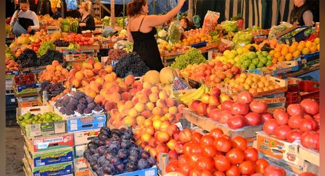 НАП тръгва да проверява търговията с плодове и зеленчуци и извън борсите