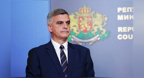 Премиерът Янев освободи трима заместник-министри