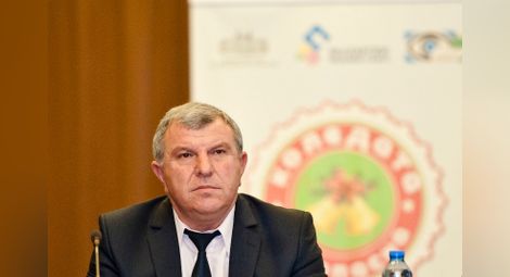 Греков и Моллов участват в дискусия за селскостопанската политика и храните