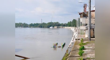 Дъждовете вдигат нивото на Дунав