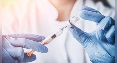 Започват безплатни ваксинации срещу грип за хора над 65 години