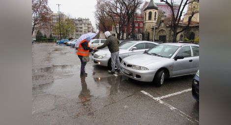 Паркомати заменят служителите на платените паркинги в Русе