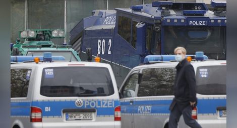 Взрив в Мюнхен рани десетки и спря движението на влаковете