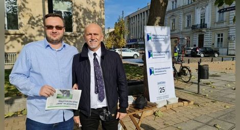 Калин Иванов и Николай Събев по време на предизборната кампания.                                                          Снимка: Фейсбук