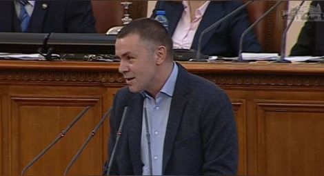 Ицо Хазарта: Получих послание, че ако продължа да подкрепям ПП, ще загубя най-ценното си