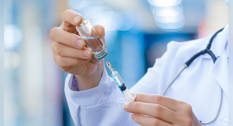 Пенсионерите не трябва да подават заявление за еднократната ваксинационна добавка от 75 лв