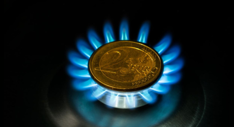 Природният газ в Европа поевтиня до под 1000 долара за 1000 куб. метра