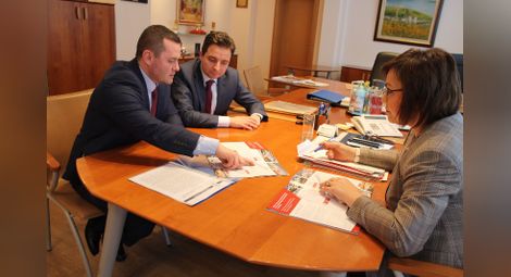 Кметът Милков запозна министър Нинова с възможностите за развитие на региона