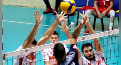Волейболистите излизат срещу българския „Модена“