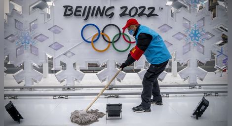 Много политика, жестоки ограничения и скромно българско участие: Какво ни очаква на Олимпиадата в Пекин