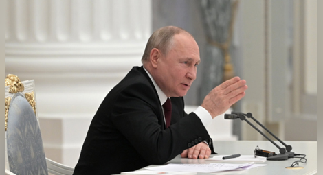 Путин: Русия няма да използва наборни войници в Украйна