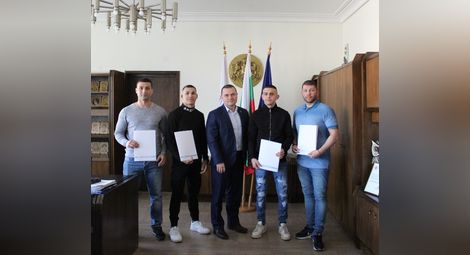 Кметът награди русенските шампиони по бокс
