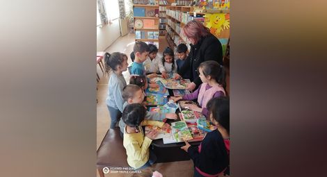 Деца превзеха библиотеката в Караманово