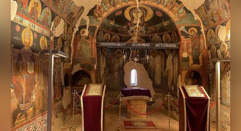 На Светли Вторник почитаме Богородица