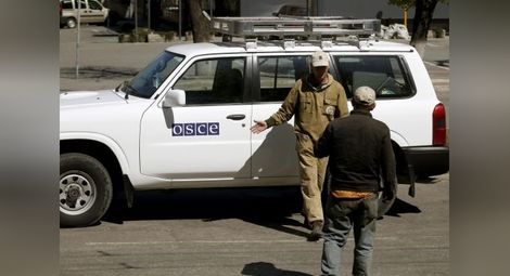 Руски медии: Българин е задържан в Славянск с представителите на ОССЕ