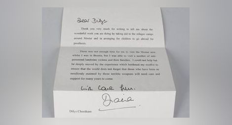 Продадоха последното писмо, написано от ръката на принцеса Даяна