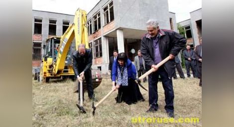 Коприната отваря 4000 работни места във Врачанско