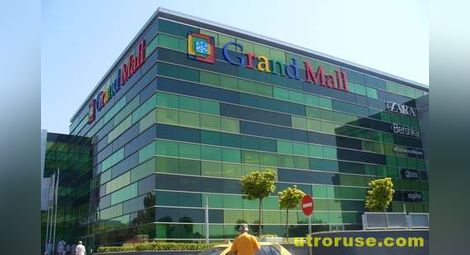 4-годишно дете с опасност за живота след инцидент във варненски мол