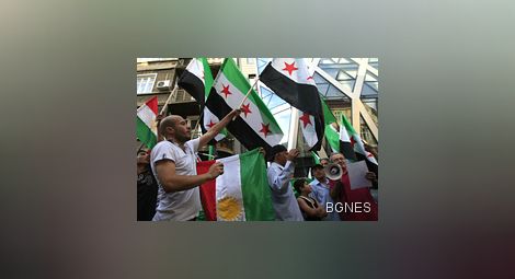 Противници на режима в Сирия искат международна намеса 