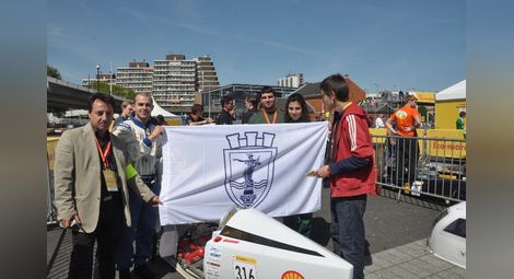 Екомаратонците развяха флага на Русе на пистата в Ротердам