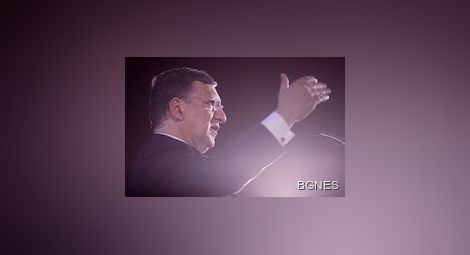 Барозу призова Путин да спази ангажимента си към Европа