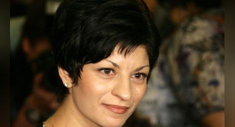Десислава Атанасова влезе в парламентарната правна комисия