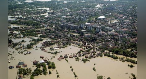 По време на наводненията в Сърбия са изчезнали близо 800 души