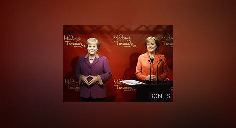 Нова восъчна фигура на Меркел в Мадам Тюсо дни преди изборите