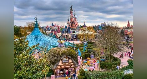 VIVACOM с награди за лоялните си клиенти – пътуване до Магическия детски парк в Париж и подаръци от Disney Channel