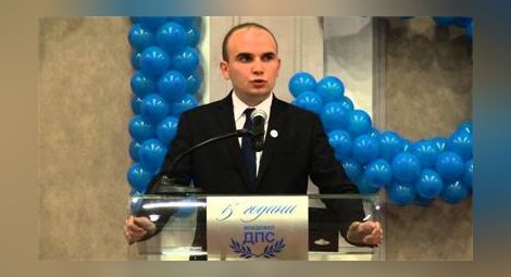 Закопчаха кола на нов евродепутат в Търново