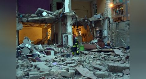 Газова експлозия в жилищна сграда в Италия уби семейство