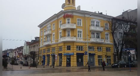 Фамилия Биринджиеви отваря хотел „Централ“ срещу Халите
