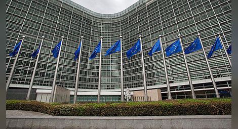 ЕК: България е подобрила усвояването на евросредствата