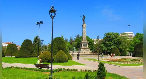 Атрактивни концерти в летния фестивал &bdquo;Сцена под звездите&ldquo; в Русе