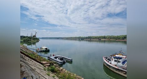 Иван Жеков: Ниското ниво на Дунав и войната намалиха с една трета броя на товарните кораби по реката