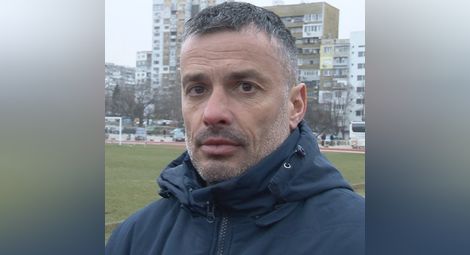 Людмил Киров отложи за декември решението кои играчи ще си тръгнат