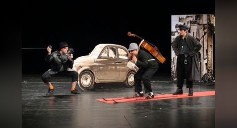 Теди Москов поставя „Още по-редки тъпанари“ в русенския театър