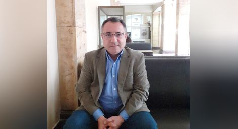 Двигател за марсоход задвижва електрическия автомобил DTT на екомаратона на „Шел“