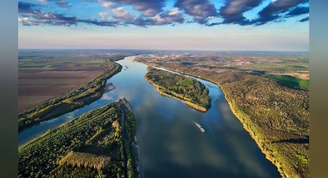 Фотоизложба от Австрия показва многоликия Дунав в Деня на реката