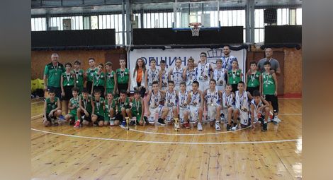 Баскетболните купи на кмета останаха в Русе