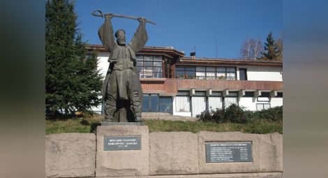 Заклинателят на първото българско Народно събрание
