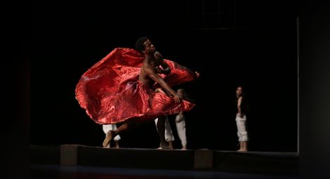 Нова балетна „Кармен“ представя тази вечер  хореографката от Франция Наталия Осипова
