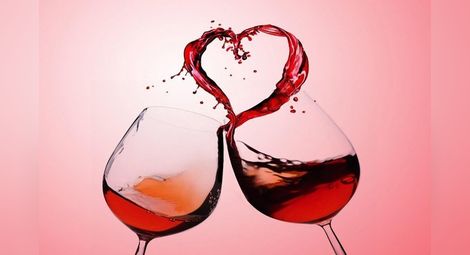 За деня на виното и любовта: Университетската библиотека обяви конкурс „Опиянението на сърцето, омаята на ума“
