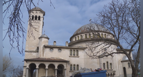 Общинско дарение осигурява консервация и реставрация на фасадите на „Света Петка“