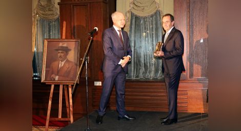 Станко Станков получи приз „Буров“  за индустриално управление